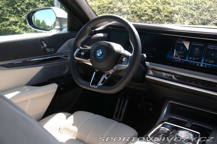 BMW i7 xDrive 60 2022
