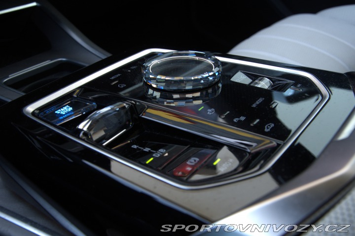 BMW i7 xDrive 60 2022