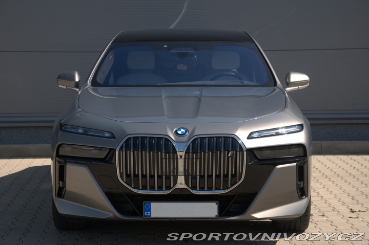 BMW i7 xDrive 60 2022