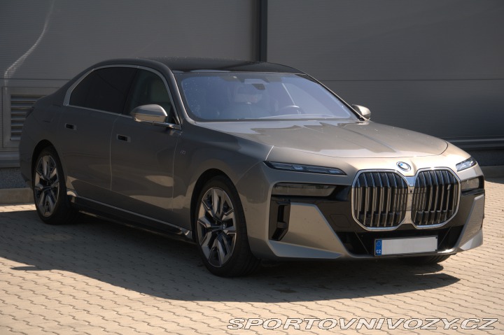 BMW i7 xDrive 60 2022