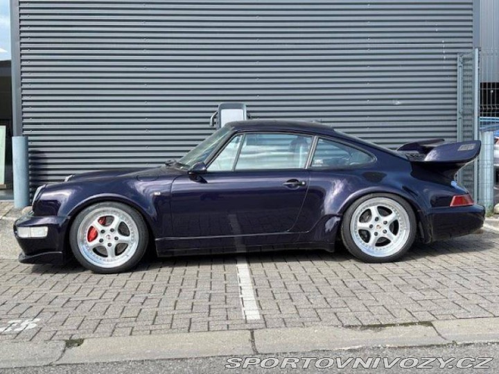 Porsche 911 Carrera 4 1993