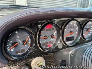 Porsche 911 Carrera 4 1993