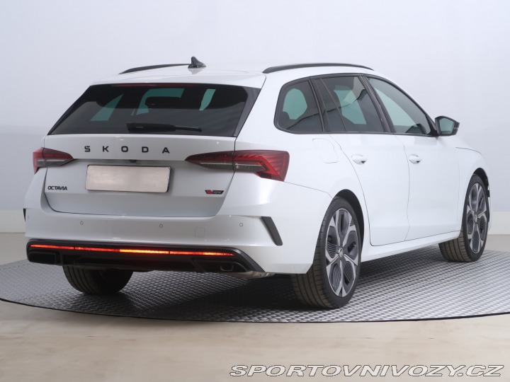 Škoda Octavia RS RS RS 2.0 TSI 2025