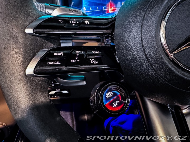 Mercedes-Benz SL 63 AMG 4MATIC+ 2024