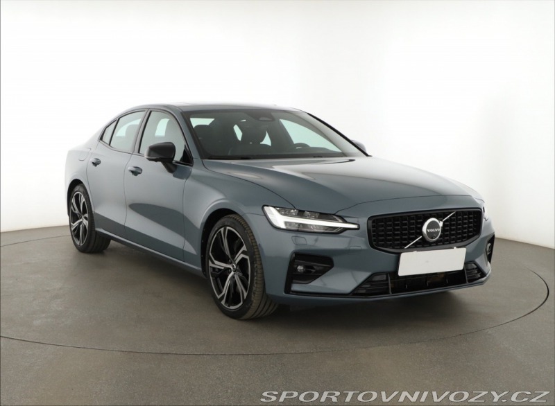 Volvo S60 R-Design B5 AWD