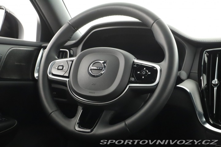 Volvo S60 R-Design B5 AWD 2023