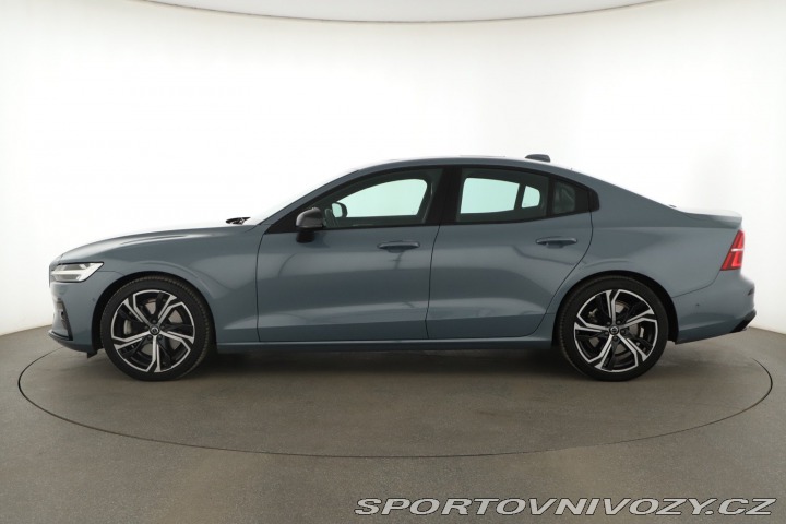 Volvo S60 R-Design B5 AWD 2023