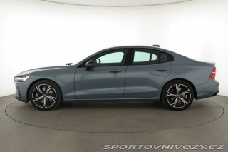 Volvo S60 R-Design B5 AWD 2023