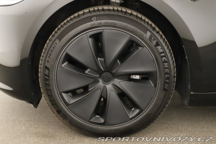 Tesla Model 3 Standard Range 60kWh 2024