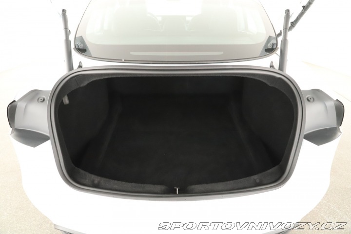 Tesla Model 3 Long Range 4WD 79kWh 2024