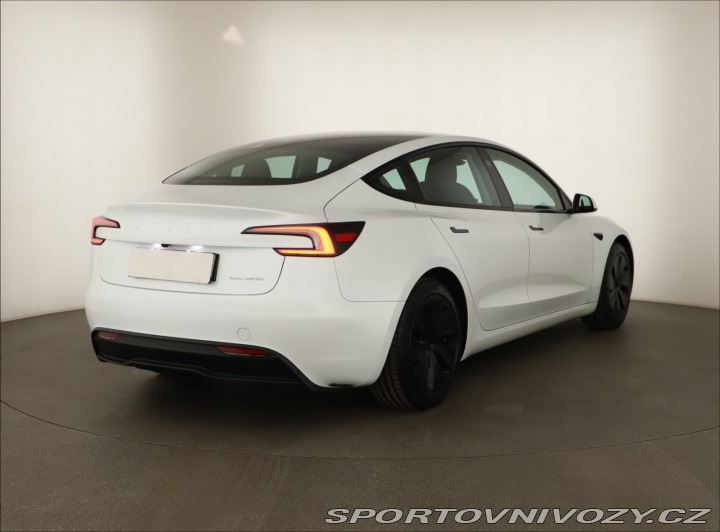 Tesla Model 3 Long Range 4WD 79kWh 2024