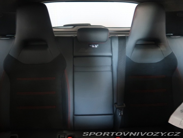 Mercedes-Benz A AMG line A 250 2022