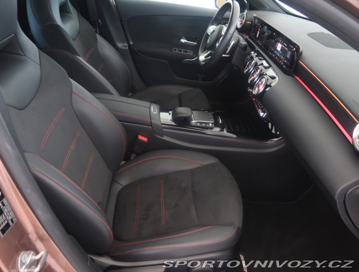 Mercedes-Benz A AMG line A 250 2022