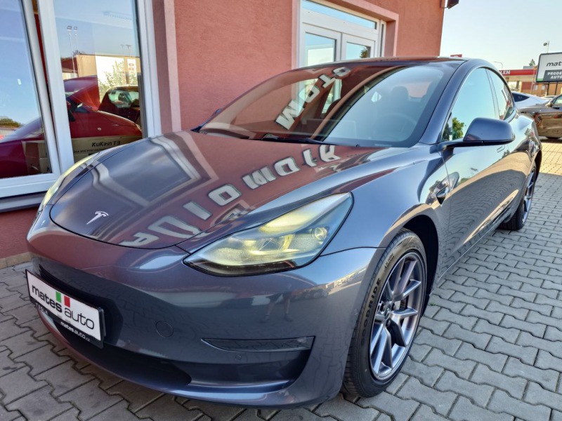 Tesla Model 3 Long Range Dual Motor 366