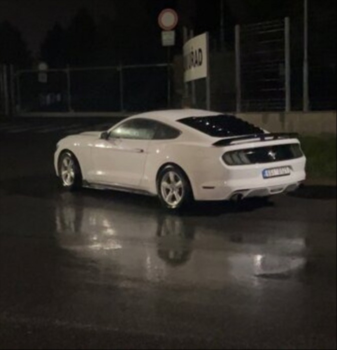 Ford Mustang 3,7 V6 2017 Upravený