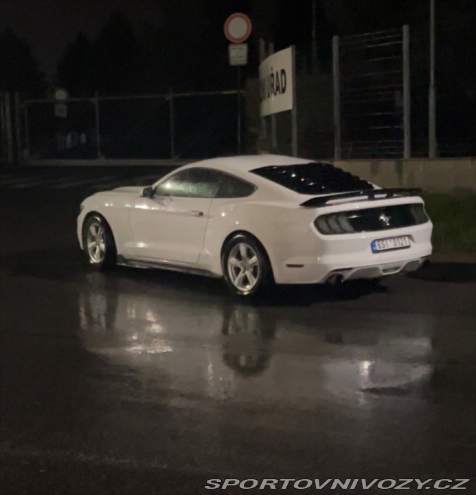 Ford Mustang 3,7 V6 2017 Upravený 2017