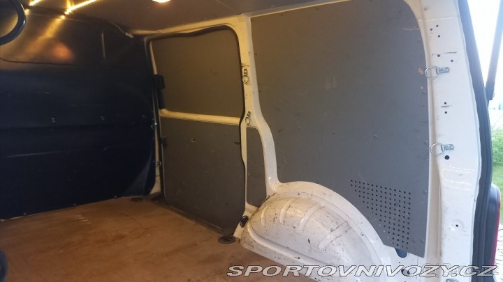 Volkswagen Ostatní modely Transporter 2,0 TDi, 75kW, r.v.2014 2014