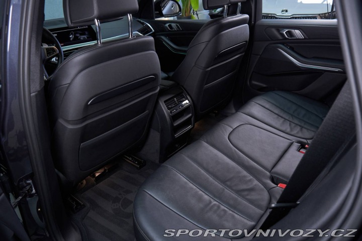 BMW X5 xDrive40i A/T 2019