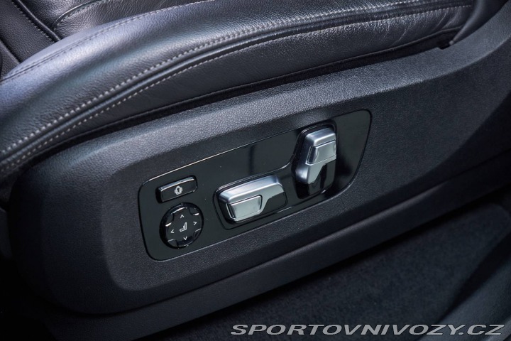 BMW X5 xDrive40i A/T 2019