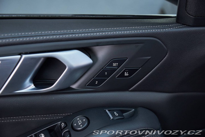 BMW X5 xDrive40i A/T 2019
