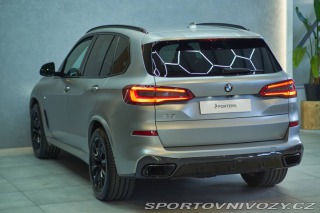 BMW X5 xDrive40i A/T 2019