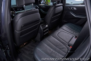 BMW X5 xDrive40i A/T 2019