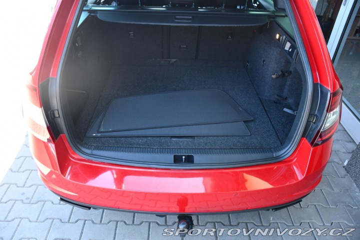 Škoda Octavia RS 2.0TSi RS245 DCC PANO 2AL 2018