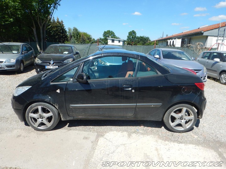 Mitsubishi Colt 1.5 i 80kw střecha nejde 2006