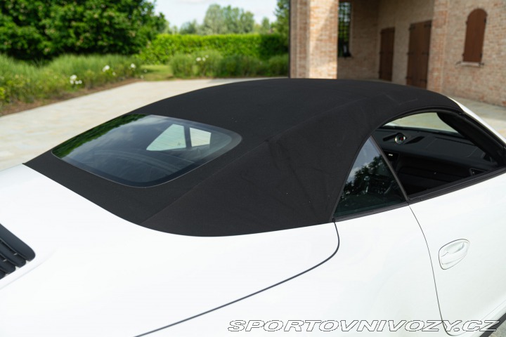 Porsche 911 991 (911) CARRERA GTS CABRIOLET 2015