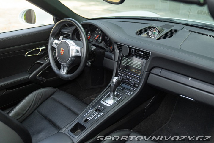 Porsche 911 991 (911) CARRERA GTS CABRIOLET 2015