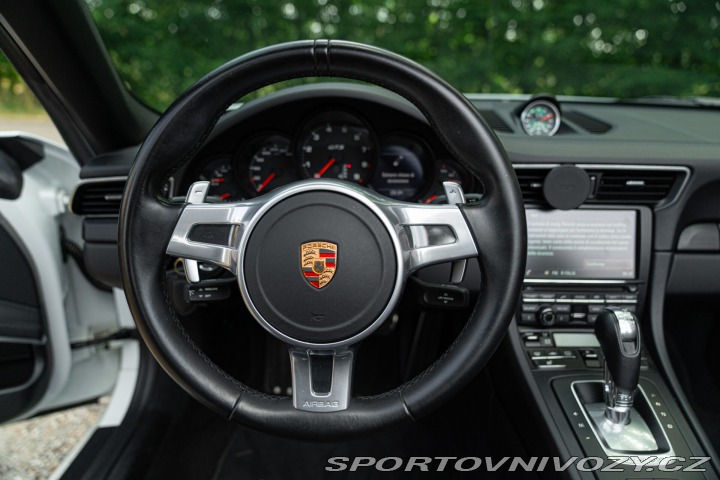 Porsche 911 991 (911) CARRERA GTS CABRIOLET 2015