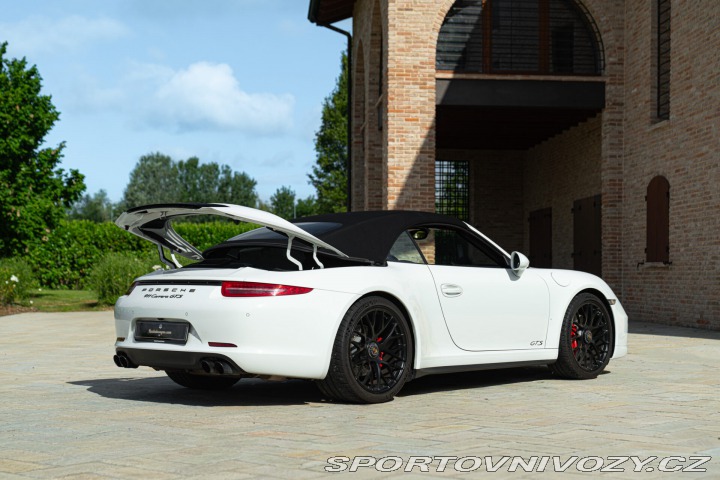Porsche 911 991 (911) CARRERA GTS CABRIOLET 2015