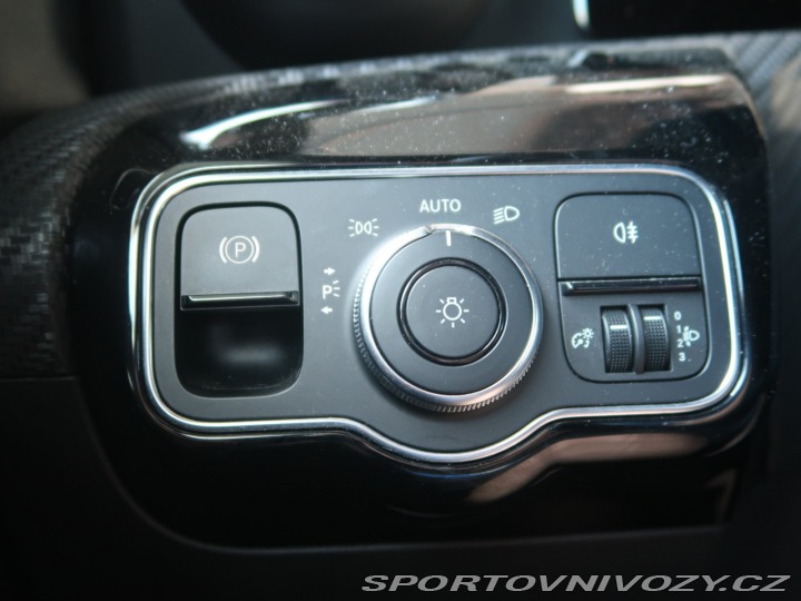 Mercedes-Benz A A 200 2021