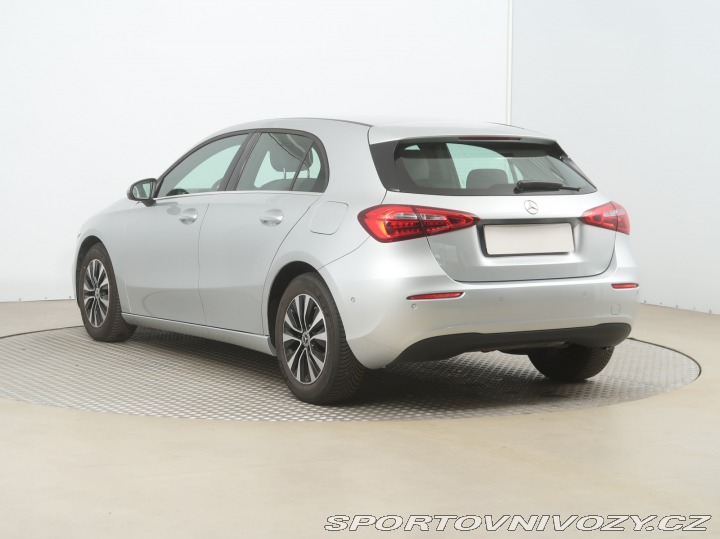 Mercedes-Benz A A 200 2021
