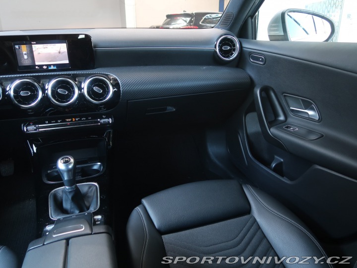 Mercedes-Benz A A 200 2021
