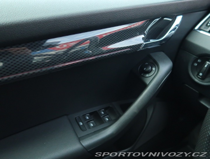 Škoda Octavia RS RS Challenge RS 230 2.0 T 2017