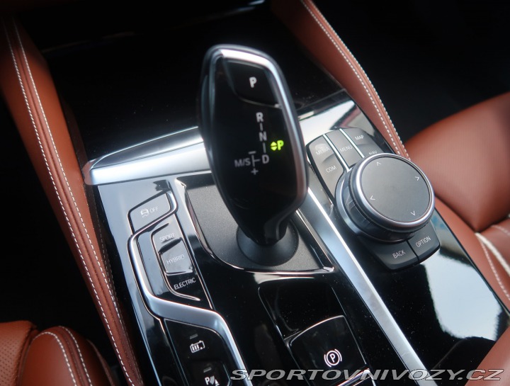 BMW 5 Luxury Line 530e xDrive 2021