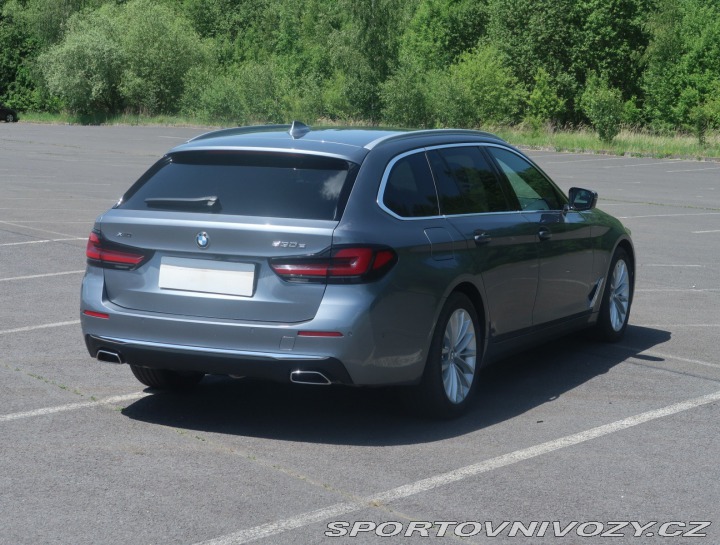 BMW 5 Luxury Line 530e xDrive 2021