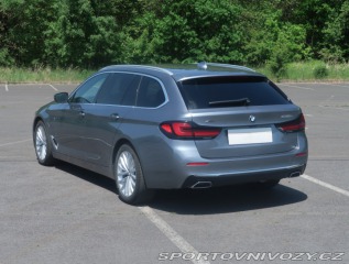 BMW 5 Luxury Line 530e xDrive 2021
