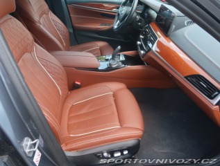 BMW 5 Luxury Line 530e xDrive 2021