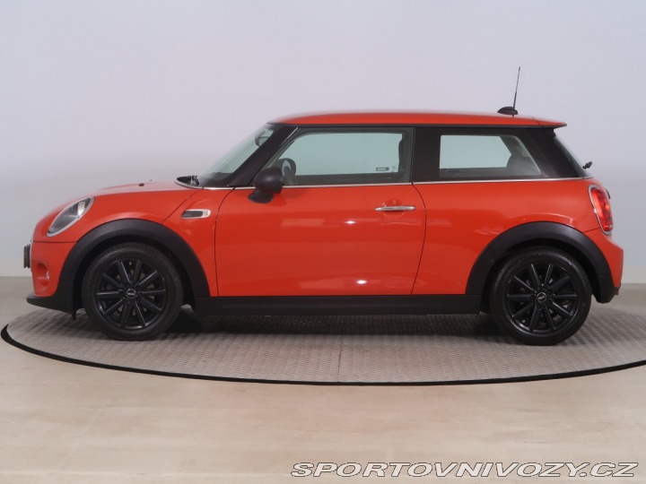 Mini One One First 2019