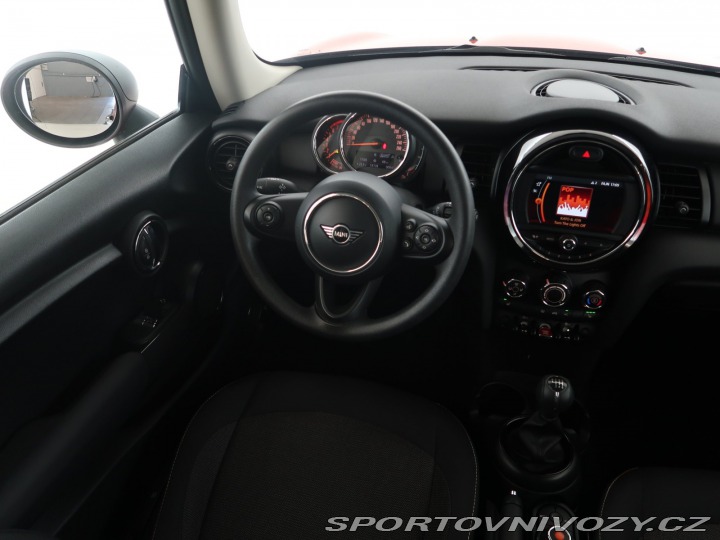 Mini One One First 2019
