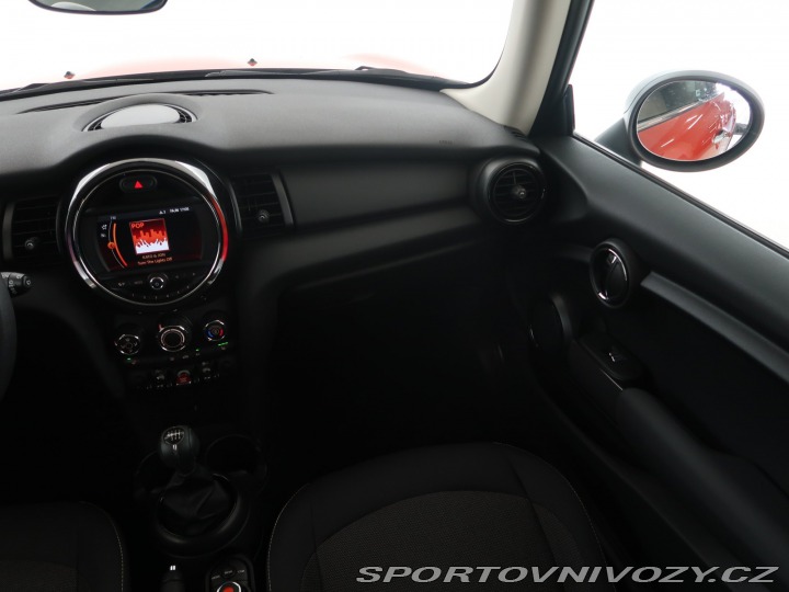 Mini One One First 2019