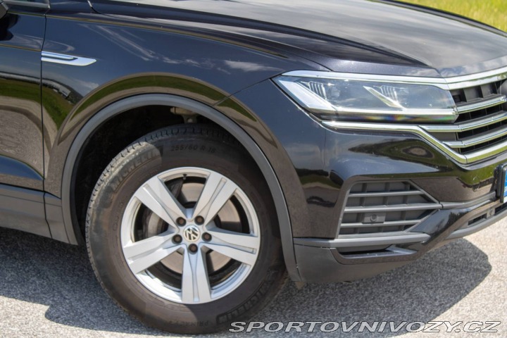 Volkswagen Ostatní modely Touareg 3.0TDI V6 / AJ NA SPLÁTK 2019