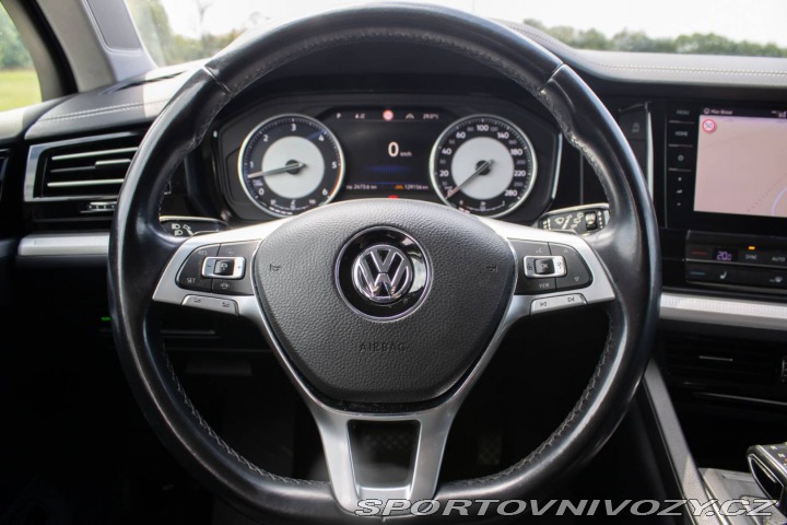 Volkswagen Ostatní modely Touareg 3.0TDI V6 / AJ NA SPLÁTK 2019