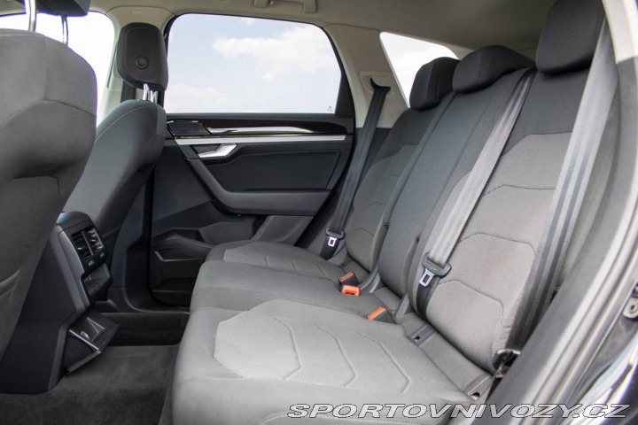 Volkswagen Ostatní modely Touareg 3.0TDI V6 / AJ NA SPLÁTK 2019
