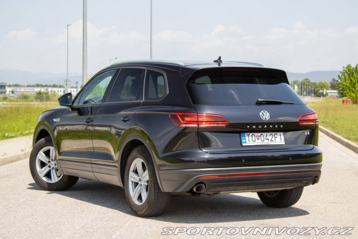 Volkswagen Ostatní modely Touareg 3.0TDI V6 / AJ NA SPLÁTK 2019