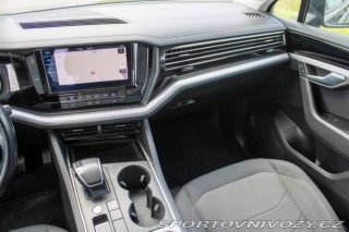 Volkswagen Ostatní modely Touareg 3.0TDI V6 / AJ NA SPLÁTK 2019