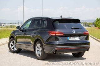 Volkswagen Ostatní modely Touareg 3.0TDI V6 / AJ NA SPLÁTK 2019