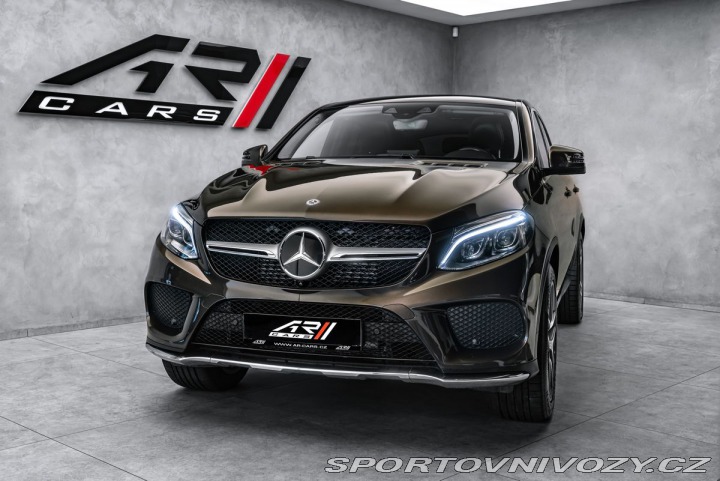 Mercedes-Benz Ostatní modely GLE panorama, asistenty 2017